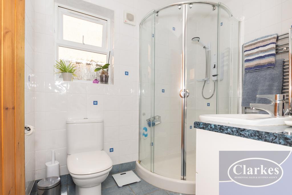 Fc 012 4 eldon rd 019