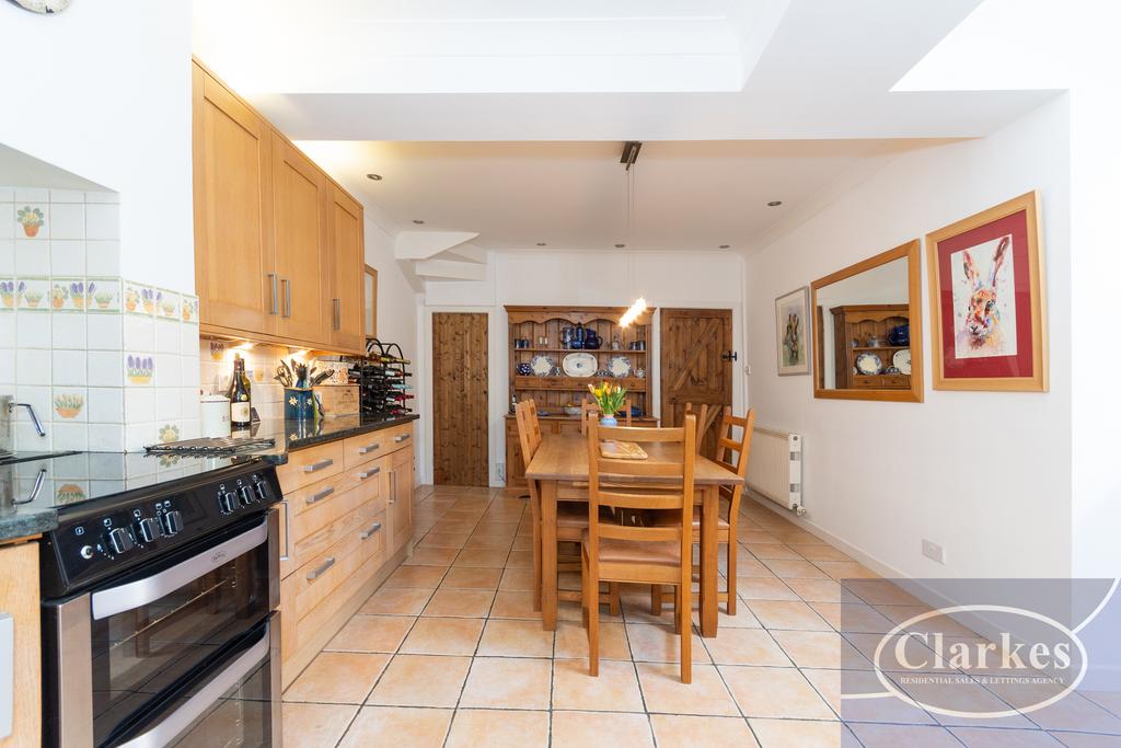 Fc 012 4 eldon rd 022