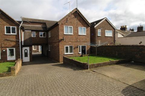 1 bedroom maisonette to rent, Clare Court , Edward Street, Dunstable