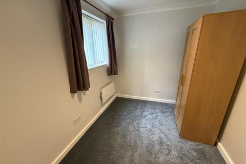 1 bedroom maisonette to rent, Clare Court , Edward Street, Dunstable