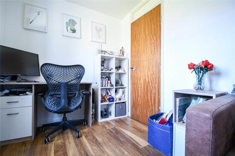 2 Peplow Close, Yiewsley, West Drayton, UB7 7XN