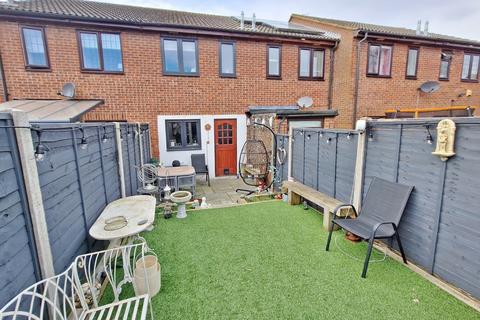 2 bedroom terraced house for sale, Old School Gardens, Barton-Le-Clay, MK45 4LS