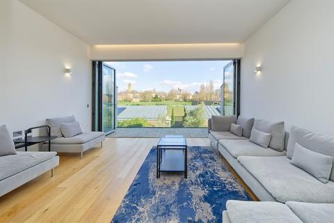 undefined, Pangbourne Avenue, London, W10