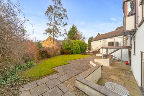 4 bedroom detached house for sale, Wigton Grove, Leeds LS17