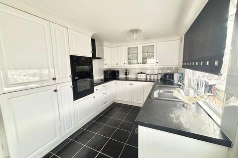 2 bedroom park home for sale, 276 Kings Park, Canvey Island