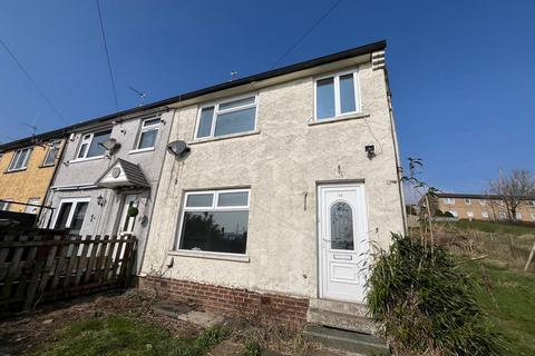 3 bedroom end of terrace house to rent, Coronation Way, Keighley, BD22