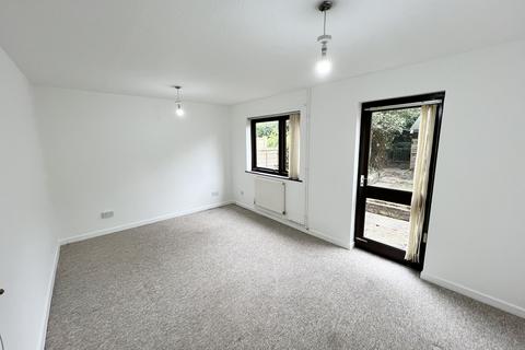 2 bedroom terraced house for sale, Mattock Close, Headington, Oxford, Oxfordshire