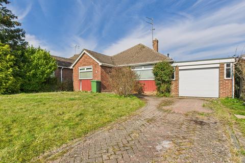 3 bedroom detached bungalow for sale, Beech Way, Cowplain PO8