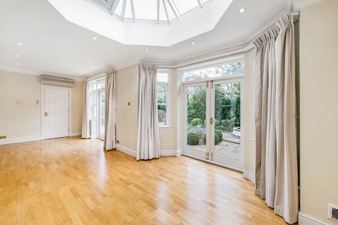 5 bedroom semi-detached house to rent, Wyatt Drive, London, SW13