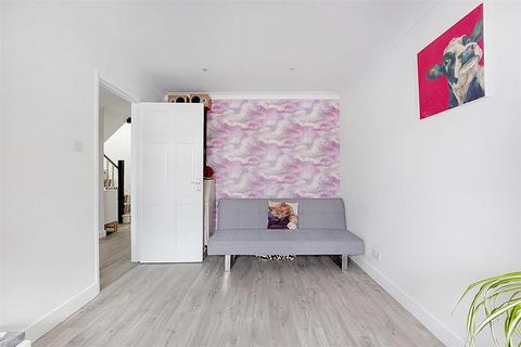 191 Bredhurst Road, Wigmore, Gillingham, ME8 0QX