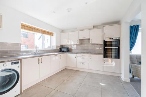 13 Beehive Way, Bawdeswell, Dereham, NR20 4WH