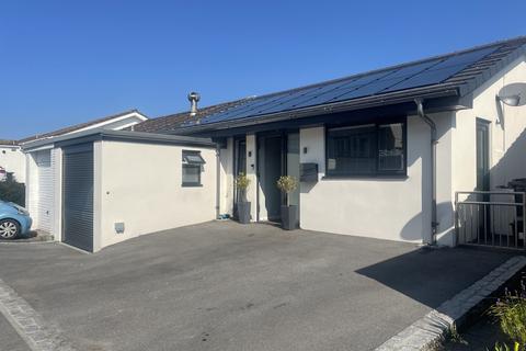 14 Restormel Road, East Looe, Looe, PL13 1EJ