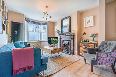 53 Queens Road, Thame, OX9 3NF