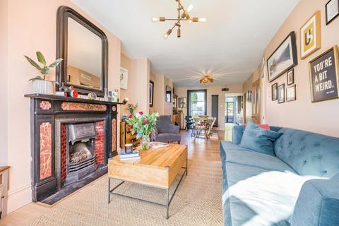 53 Queens Road, Thame, OX9 3NF