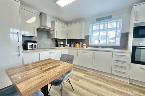 1 Cherry Tree Crescent, Great Bridgeford, Stafford, ST18 9TN