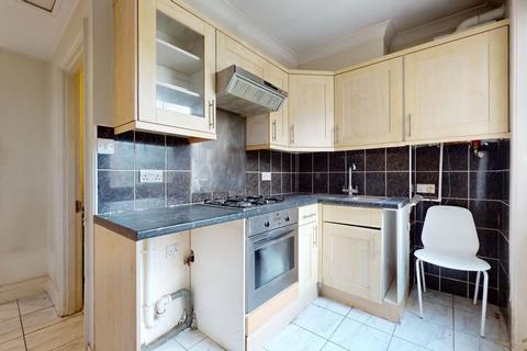 1 bedroom flat for sale, Flat B, 26 Northwood Road, Highgate, N6 5TP