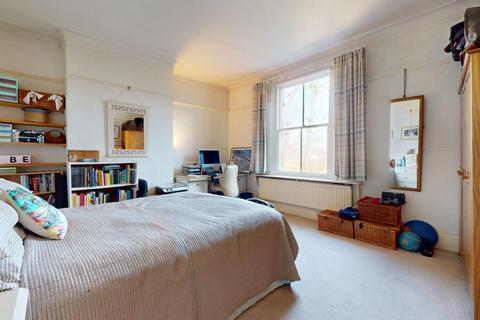 2 bedroom flat for sale, 29 Tivoli Road, Crouch End, N8 8RE