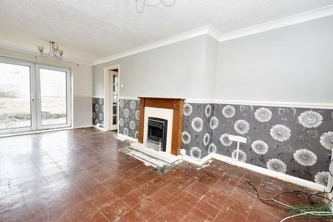 3 bedroom semi-detached house for sale, 81 Dove Croft, New Ollerton, Newark, NG22 9RQ