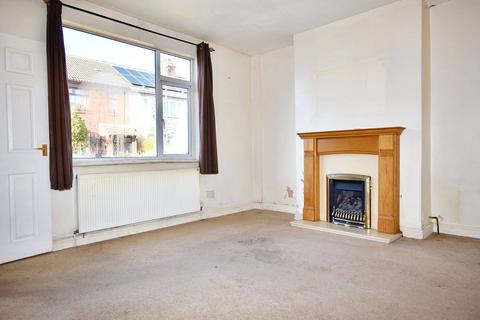 3 bedroom end of terrace house for sale, 54 Minsthorpe Vale, South Elmsall, Pontefract, WF9 2PQ