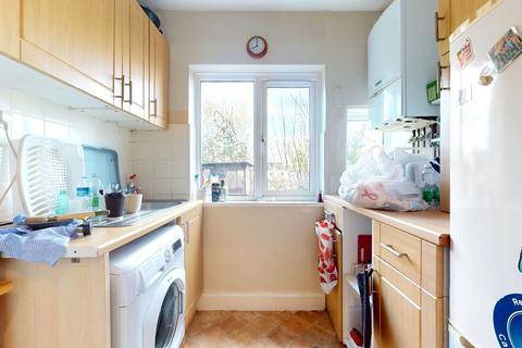 2 bedroom maisonette for sale, 75 & 75(A) Brunswick Gardens, Hainault, IG6 2QY