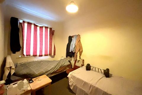 1 bedroom flat for sale, 606(B) Greenford Road, Greenford, UB6 8QU