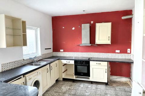 2 bedroom flat for sale, 18 Lovelace Avenue, Southend-on-Sea, SS1 2QU