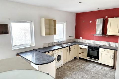 2 bedroom flat for sale, 18 Lovelace Avenue, Southend-on-Sea, SS1 2QU