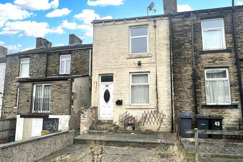 51 Broadstone Way, Bradford, BD4 9RX