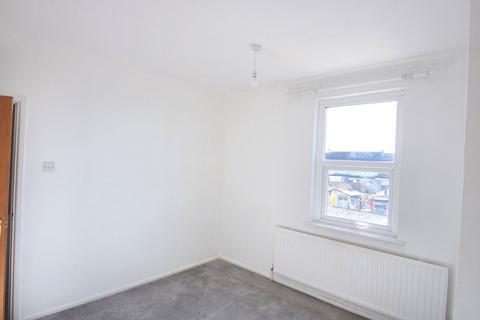 65 Bright Street, Swindon, SN2 8BX