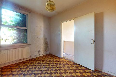 13 Charnwood Road, London, SE25 6NT