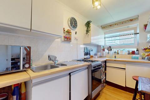 1 bedroom flat for sale, 1 Arundel Court, Lansdowne Road, Tottenham, N17 0LR