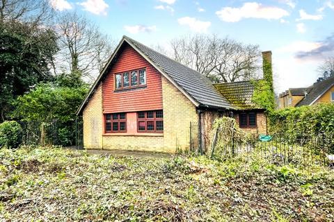 4 bedroom bungalow for sale, 46 Selborne Road, Croydon, CR0 5JQ