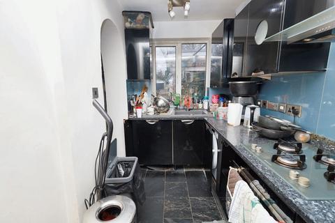 22 Mount Grove, Edgware, HA8 9SX