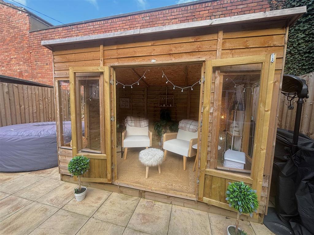 Summer House