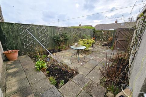 2 bedroom bungalow for sale, Helmsley Lawn, Redcar, TS10