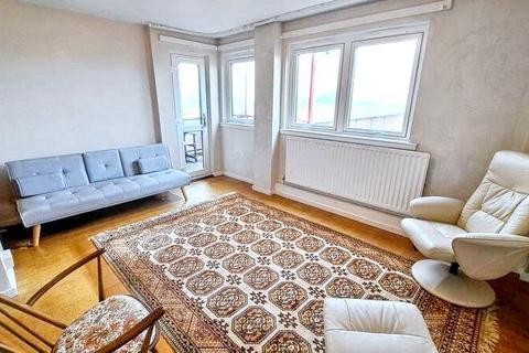 3 bedroom maisonette for sale, Barrack Road, Arthurs Hill, Newcastle upon Tyne, Tyne and Wear, NE4 6BL