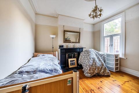 4 bedroom terraced house for sale, Coleridge Road, Crouch End