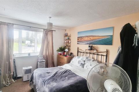 41 Basil Close, Swindon, SN2 2TY