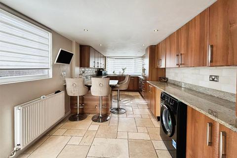 3 bedroom detached bungalow for sale, Wrose Road, Bradford BD2