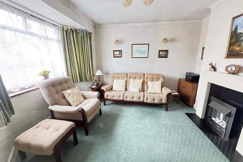 2 bedroom semi-detached bungalow for sale, Danbury Road, Rayleigh