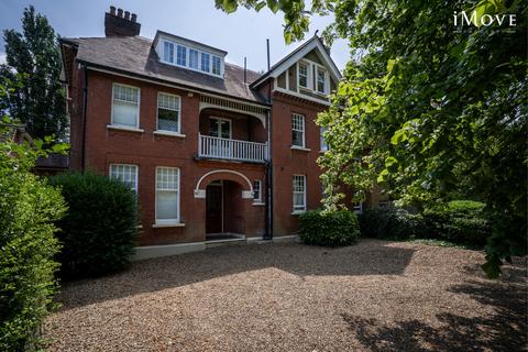1 bedroom flat for sale, Harold Road, London SE19