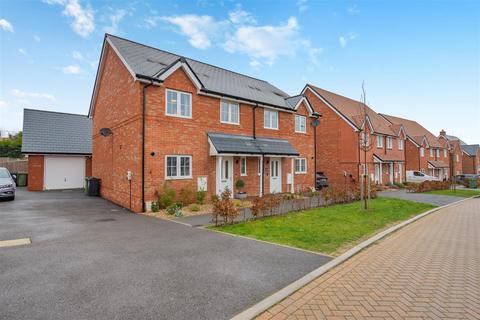 4 bedroom semi-detached house for sale, Lasius Drive, Coxheath, Maidstone