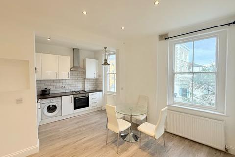 2 bedroom flat to rent, Albion Parade, London, N16