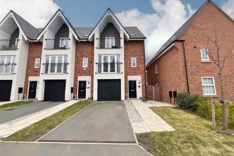 5 bedroom townhouse for sale, Poppy Road, Wilmslow