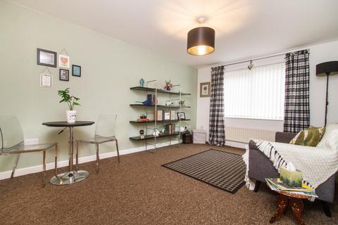 2 bedroom apartment for sale, Thorntree Drive, Whitley Bay