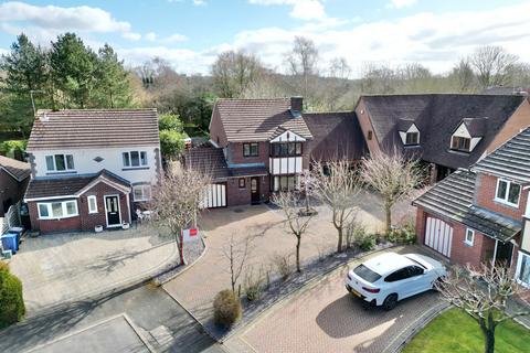 4 bedroom detached house for sale, Holm Oak Drive, Madeley, CW3