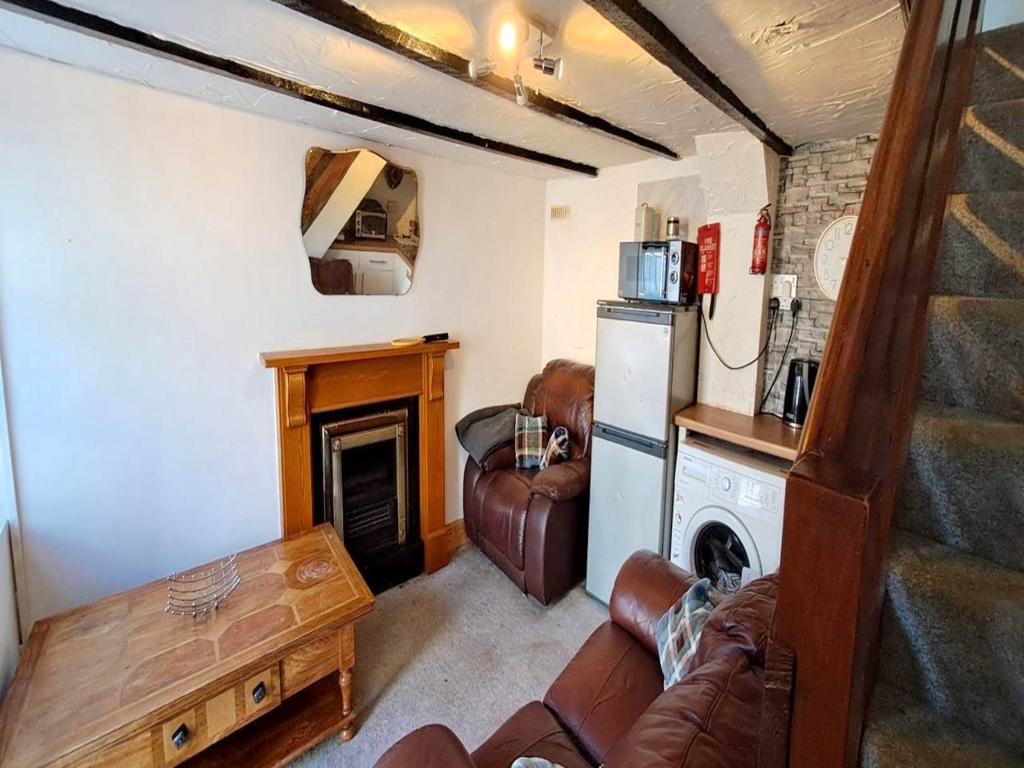 Parlour3
