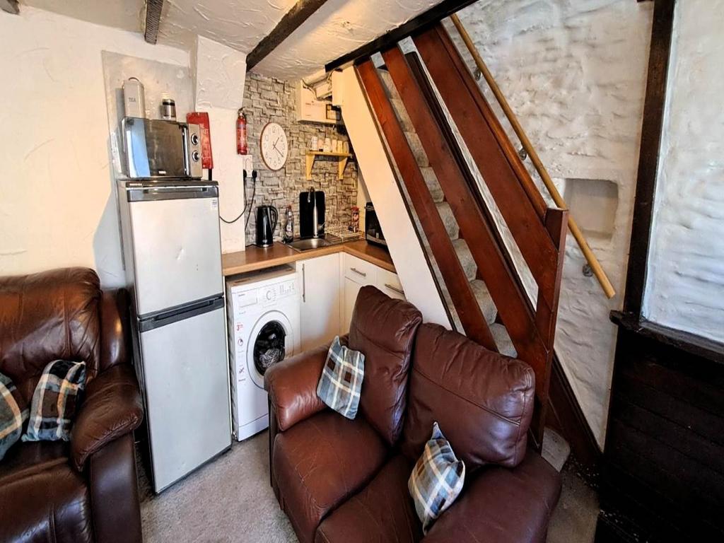 Parlour2