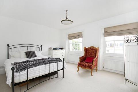 3 bedroom flat to rent, Hampstead Hill Gardens, London NW3