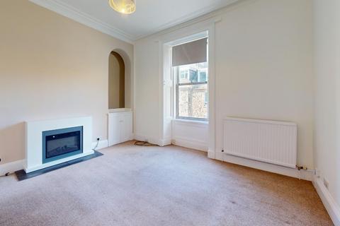 2 bedroom flat to rent, Huntly Street, City Centre, Aberdeen, AB10